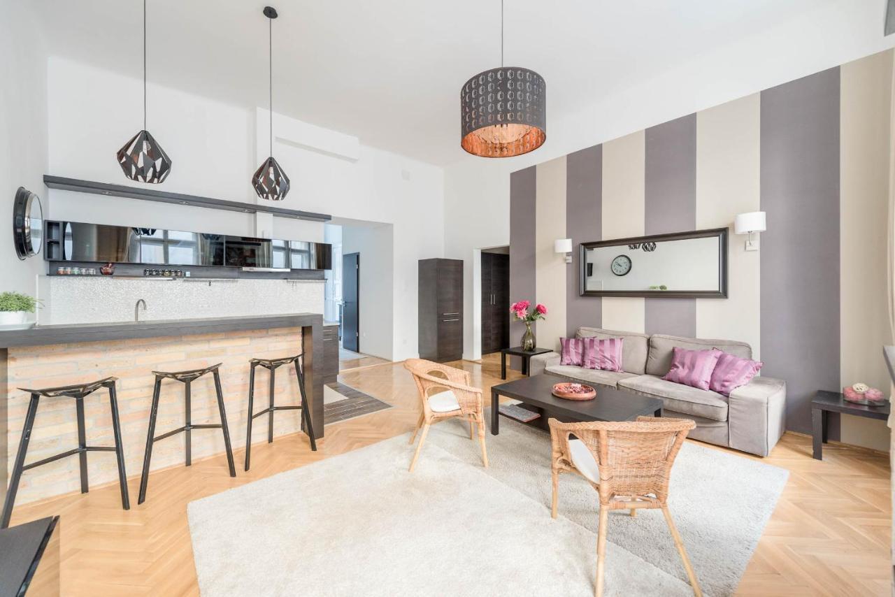 Oasis Apartments - Dohany Street I บูดาเปสต์ ภายนอก รูปภาพ